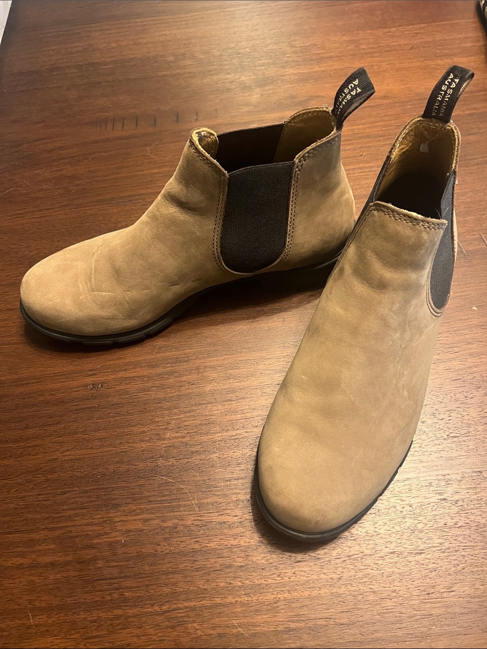 Blundstone Women’s Chukka in Tan Nubuck
